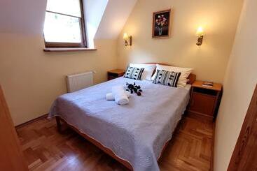 צימר Rezydencja Leśny Dwór