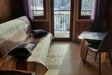 Miodowa Chata Pokoje Gościnne