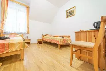 ホテル Ośrodek Wrzosowa Góra   Pokoje