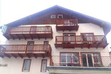 Pansiyon Gościniec Adam