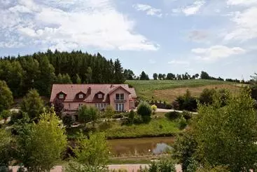 ベッドアンドブレックファースト Gosciniec Zacisze