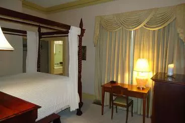 Bed and Breakfast Edenfield House