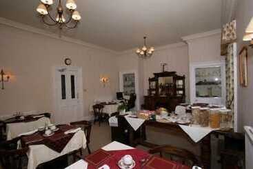 بنسيون Bellevue Guest House