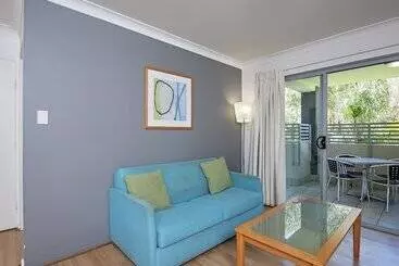 Shoal Bay Beachclub Apartments