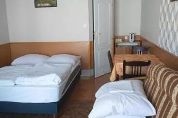 ペンション Apartament I Pokoje Gościnne Budnik