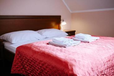 리조트 Pałac Koronny Noclegi & Wypoczynek