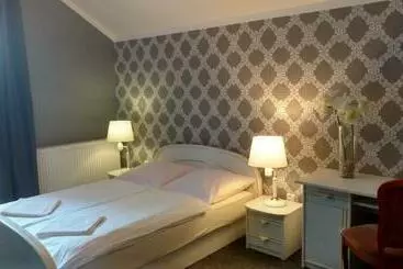 Retkeilymaja Zajazd Marco Torzym