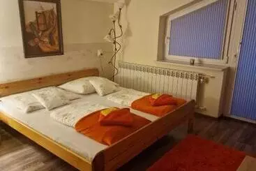 Aamiaismajoitus (B&B) Irena