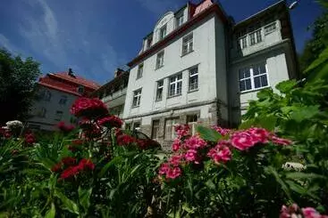リゾートホテル Ośrodek Wypoczynkowy Rzemieślnik