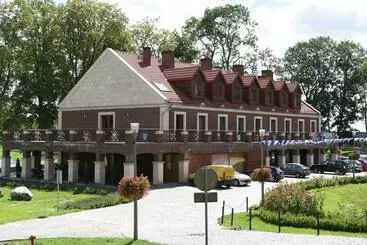 アパートホテル Dom Pracy Twórczej