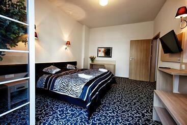 호텔 Zajazd Europa