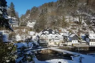 Retkeilymaja Guesthouse Relaxed Tours