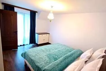 Majatalo Conacul Munții Bucovinei
