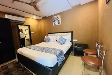 Resort Namanbagh