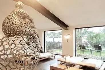 Hotel Le Clos Saint Martin Hôtel & Spa