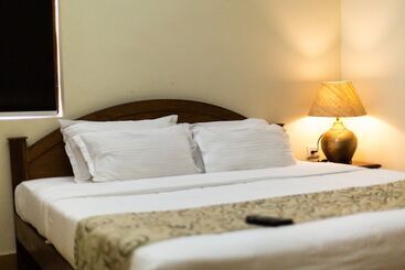 Majatalo Bougainvillea Guest House