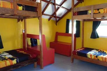 Herberge Threshershack Inn