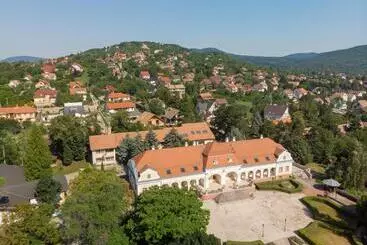 Hotel Teleki Wattay Kastélyszálló