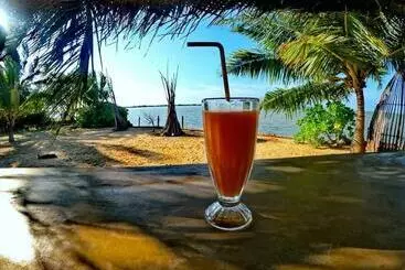 Mamas Lagoon Hostel