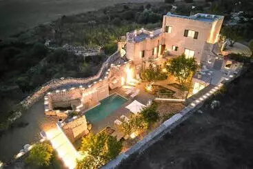 هتل آپارتمان Villa Rocce Bianche