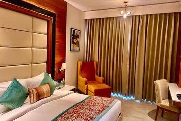 Hotel Regenta Place Chandigarh Mohali