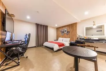 Boutique Hotel Xym