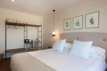 ホテル Duruelo Mountain Suites