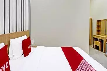 Hotel Oyo 91997 Ed Smk Models Syariah