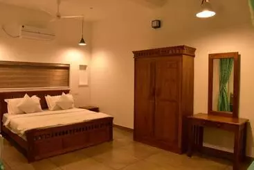 Bed and Breakfast Asthamaya Beach
