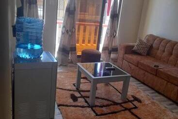 בית מלון כפרי Bamburi Bnb