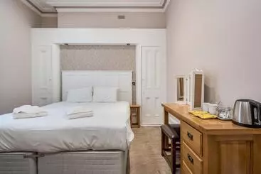 پانسیون Central Belfast Apartments Harpers