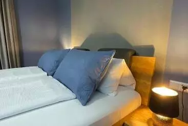 Hotelli Residenz Luxury Apartments, Klima, Kostenlose Parkplätze,netflix, Outlet 200 Meter