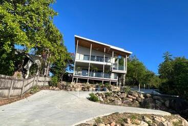 Bed and Breakfast The Orchid Suite   Apartment In Cooktown