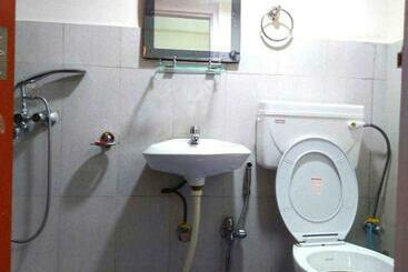 Hôtel Oyo 70270 Shree G