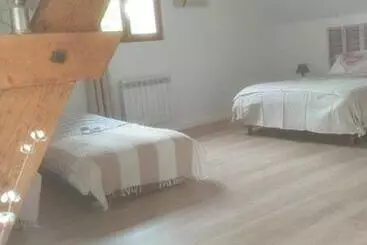 Majatalo La Picardière