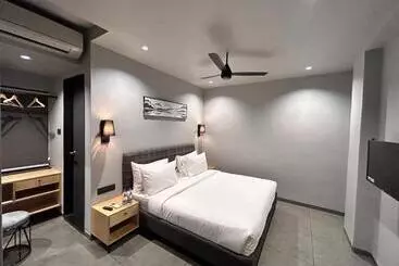 Hotel Yarinn