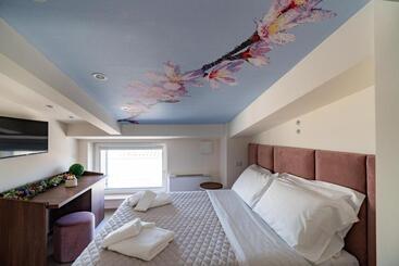 Pension Profumi Di Primavera Luxury Rooms & Suite