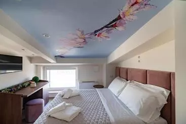 Pensione Profumi Di Primavera Luxury Rooms & Suite