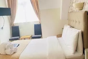 צימר Coastal Waters