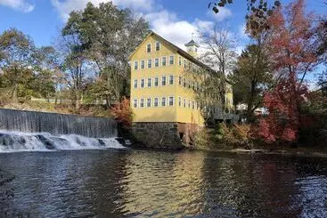 住宿加早餐 Old Mill Inn
