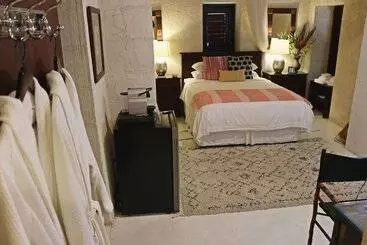 Bed and Breakfast Sweetfield Manor