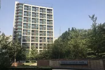 Beijing Seasons Park Apartment