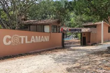Cotlamani Hotel Aventura