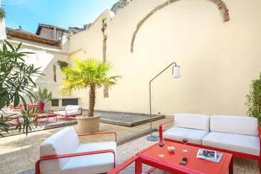 בית מלון כפרי Ibis Lyon Sud Vienne Saintlouis