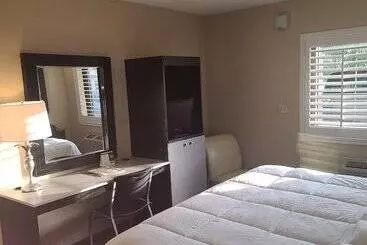 酒店 Sole Inn And Suites