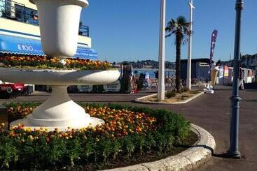 膳宿费 Southville Guest House