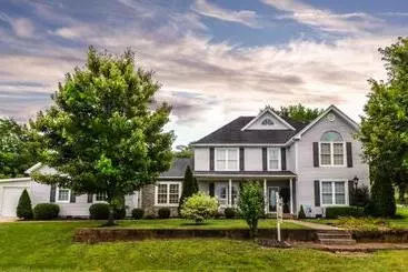 The Hill House Bed & Breakfast