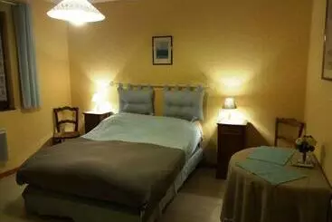 Bed and Breakfast Chambre Et Table D Hôtes Du Chant Des Sources