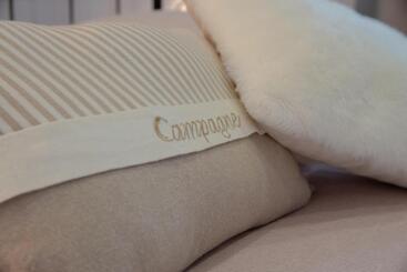 Bed and Breakfast Chambre Indépendante N1 Bretzel Et Bergamote