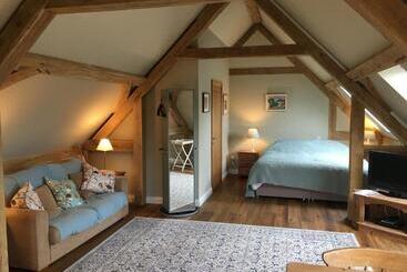 Impstone House B & B